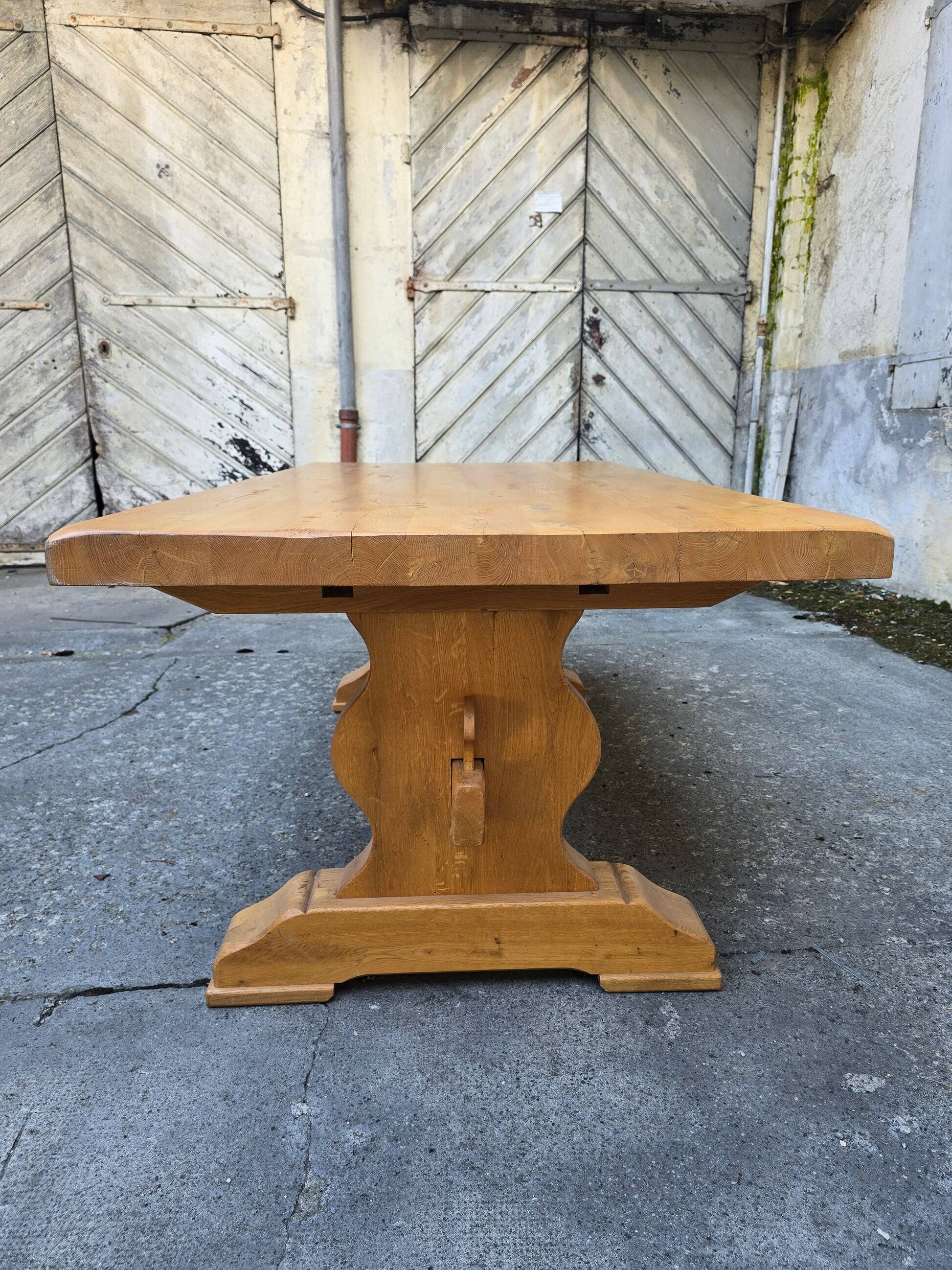 Large monastery table in solid oak – French handcrafted.