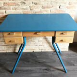 1950s child office with chair