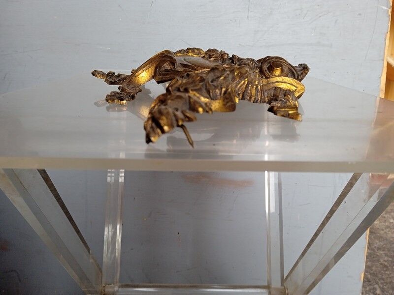 Pediment ornament gilded bronze furniture st Louis XV