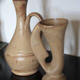 Lot de 2 carafes/pichets anciens grès