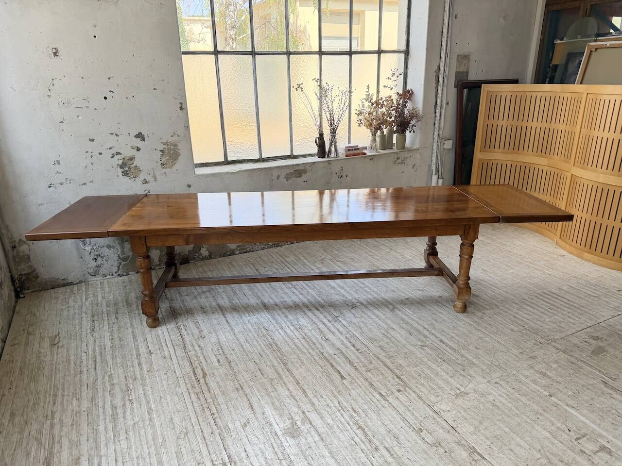 Table repas style drapière noyer 2m5/3m5 1900