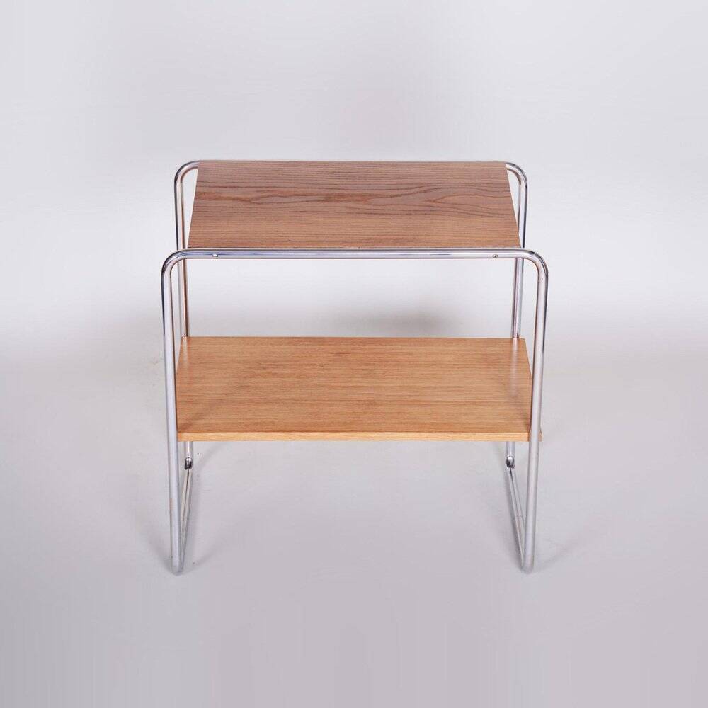 Petite table Bauhaus en chrome et chêne, tchèque, années 1930