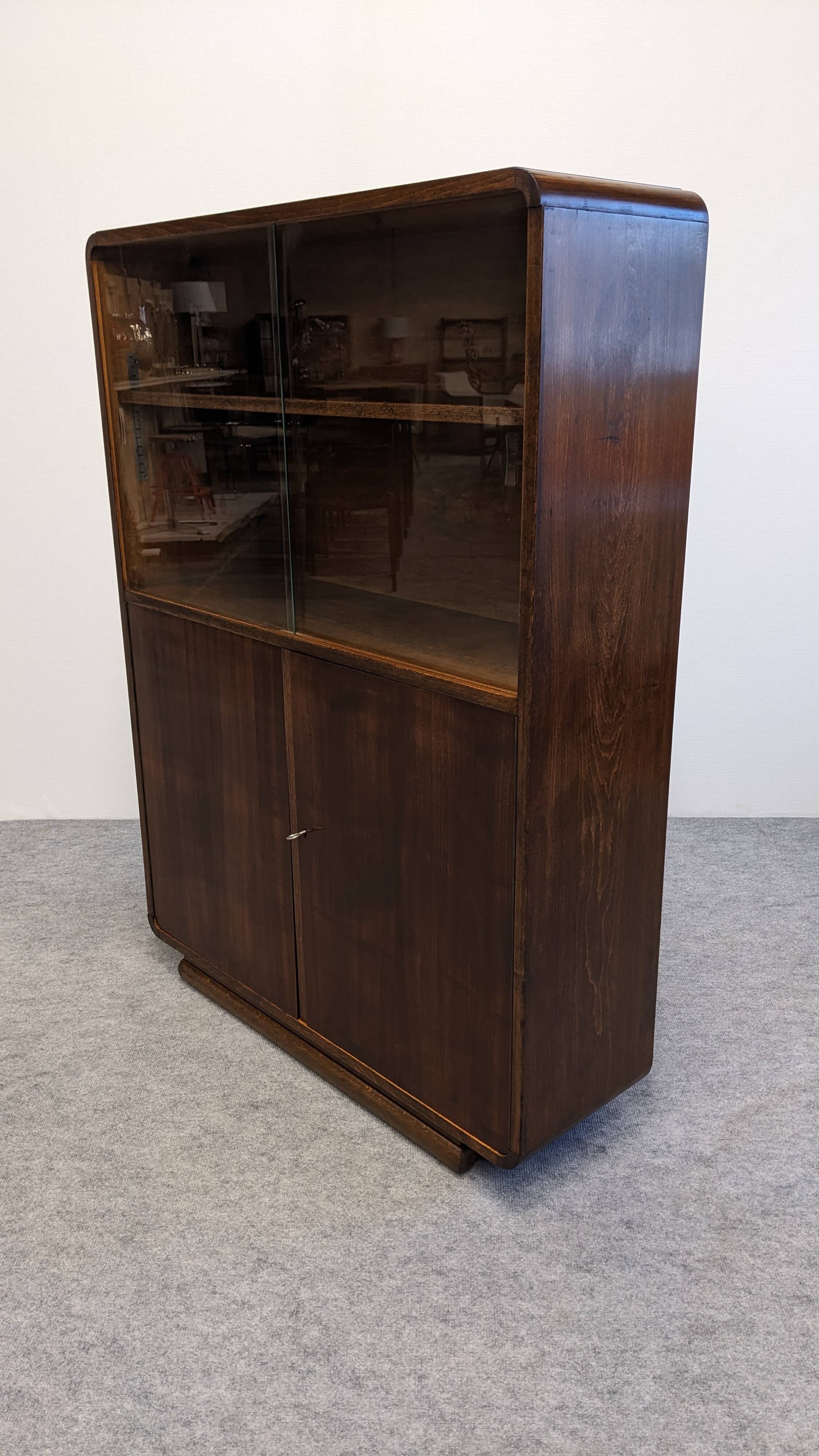 Art Deco style showcase circa 1950