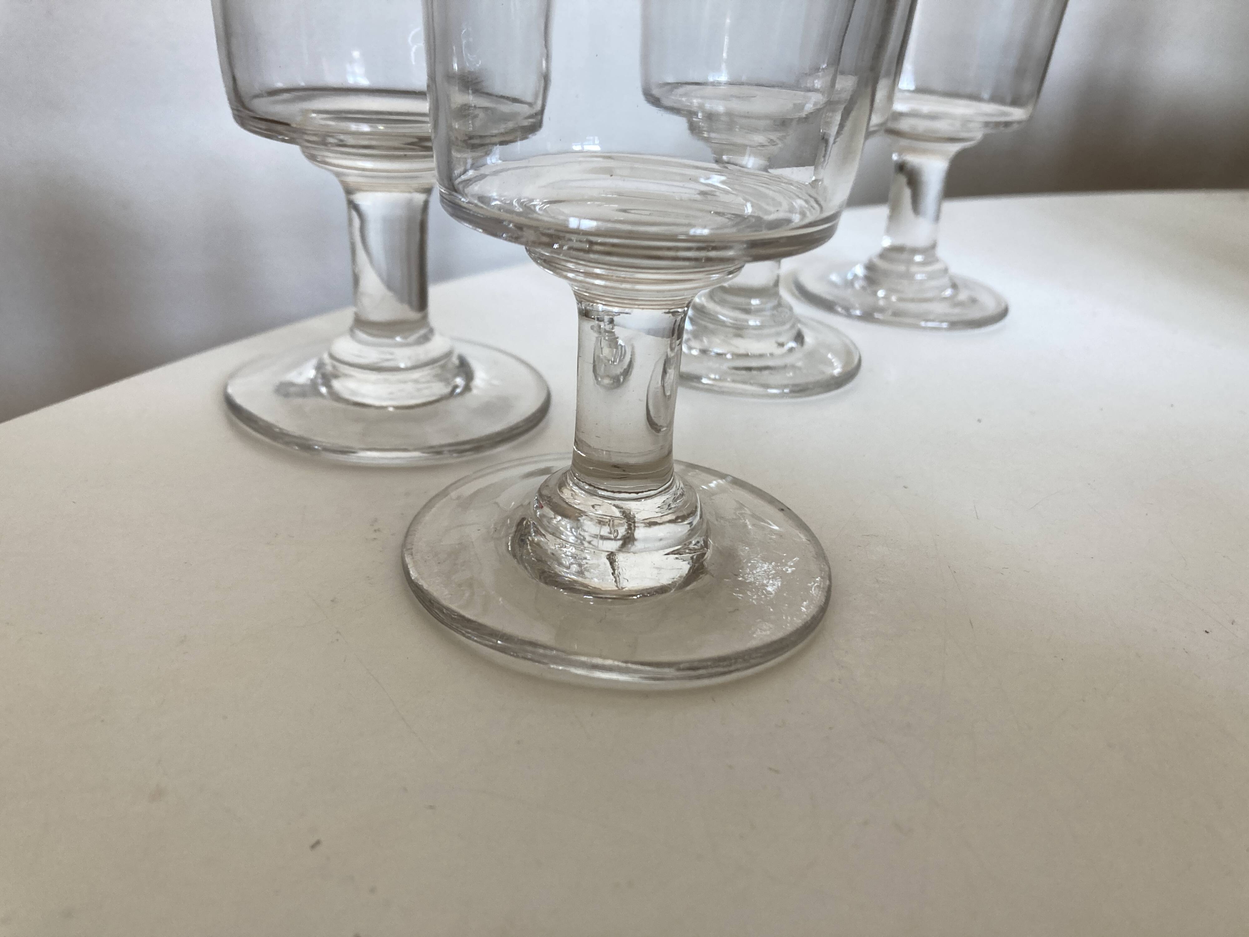 Set de 4 verres rouleau 19e en verre irrégulier