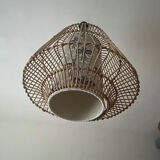 Suspension in rattan