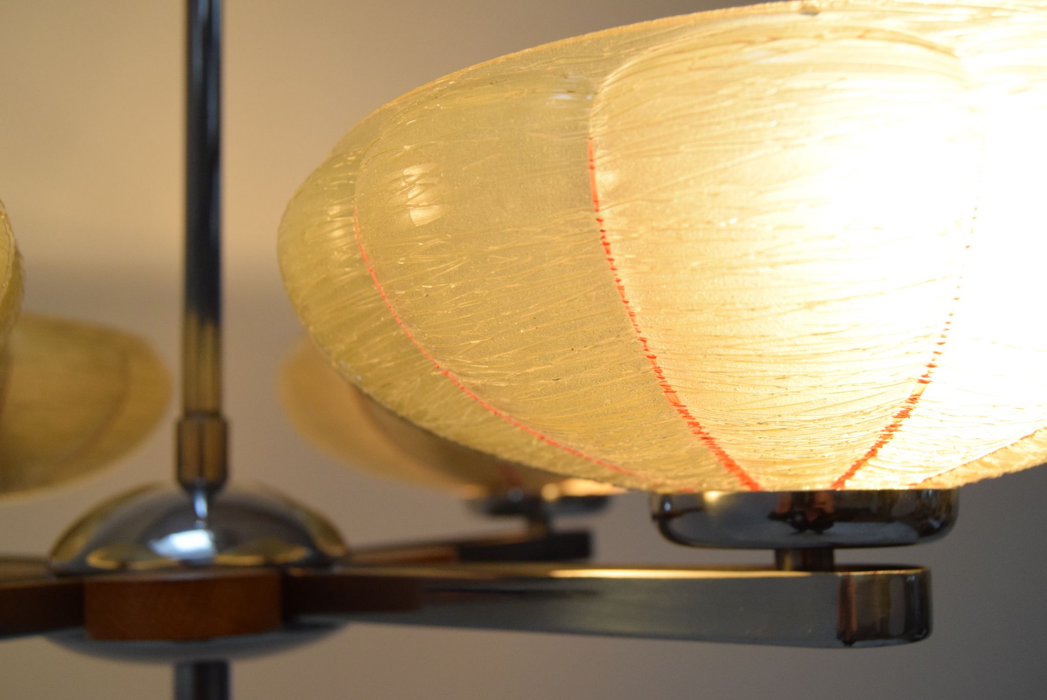 Lustre du milieu du siècle Napako années 1950