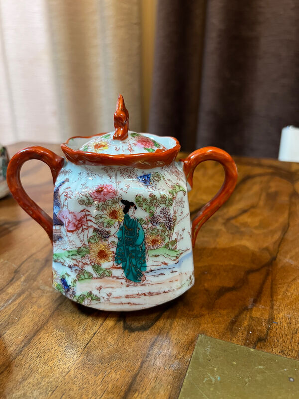 Service porcelaine japonaise