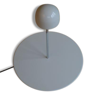 White lacquered metal base, axis steel topped by a cupola Artemide white porcelain