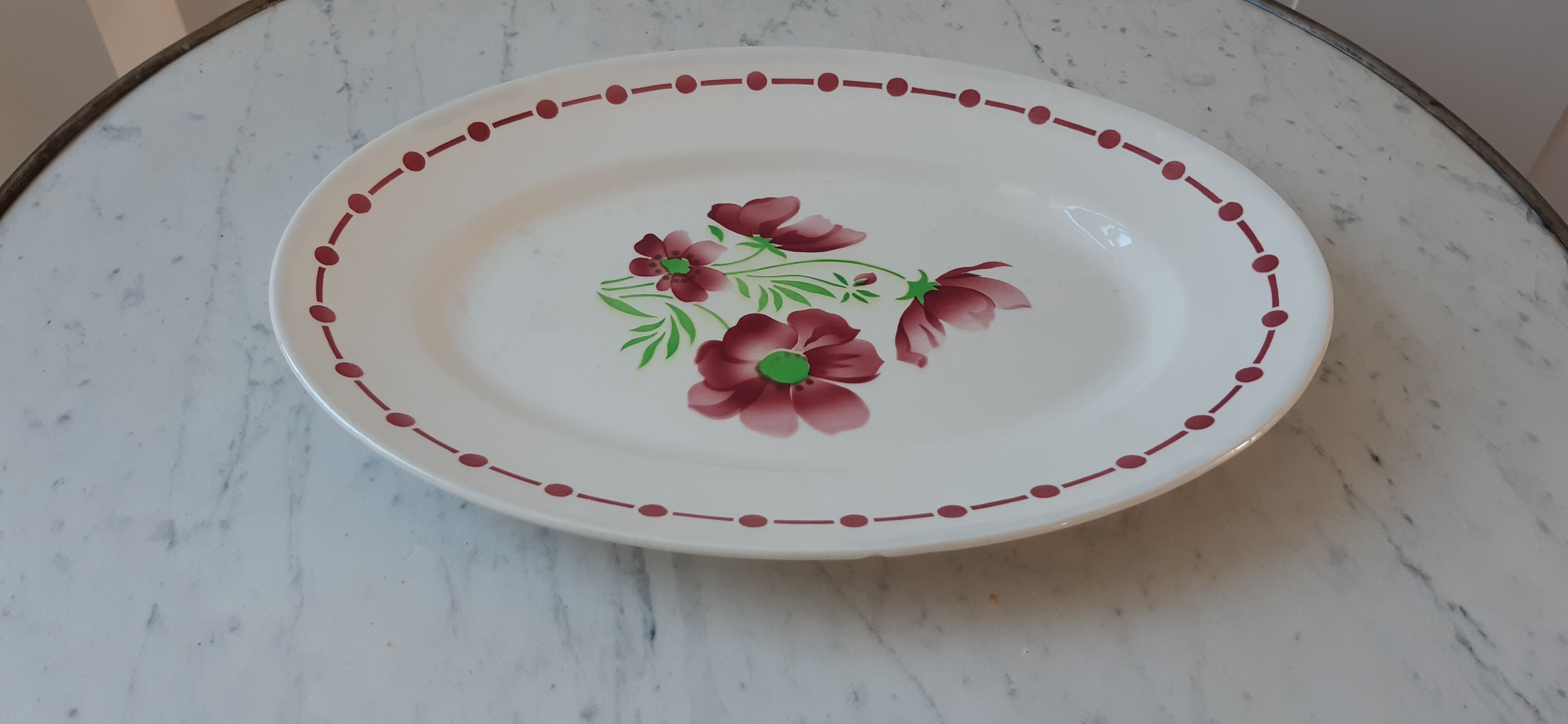 Oval dish Digoin Sarreguemines model "Madelon" years 30-40