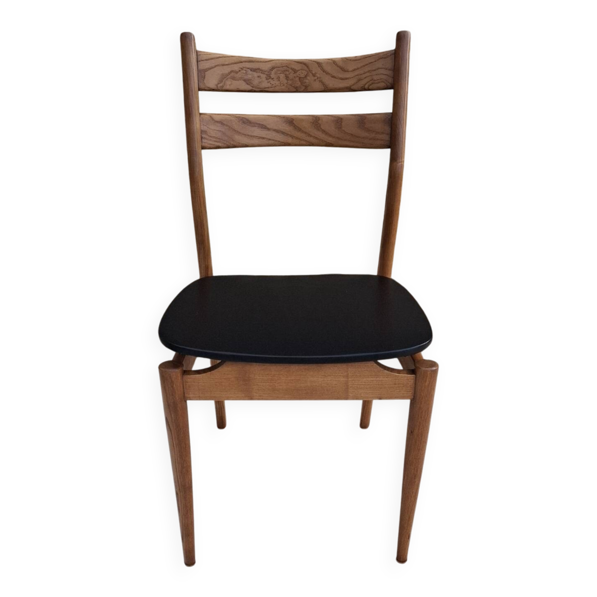 Scandinavian chair in elm