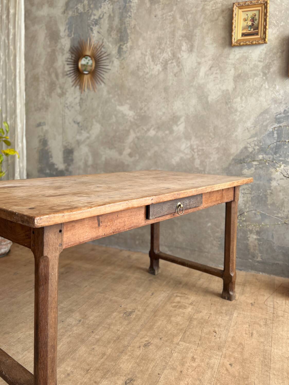 Farmhouse table