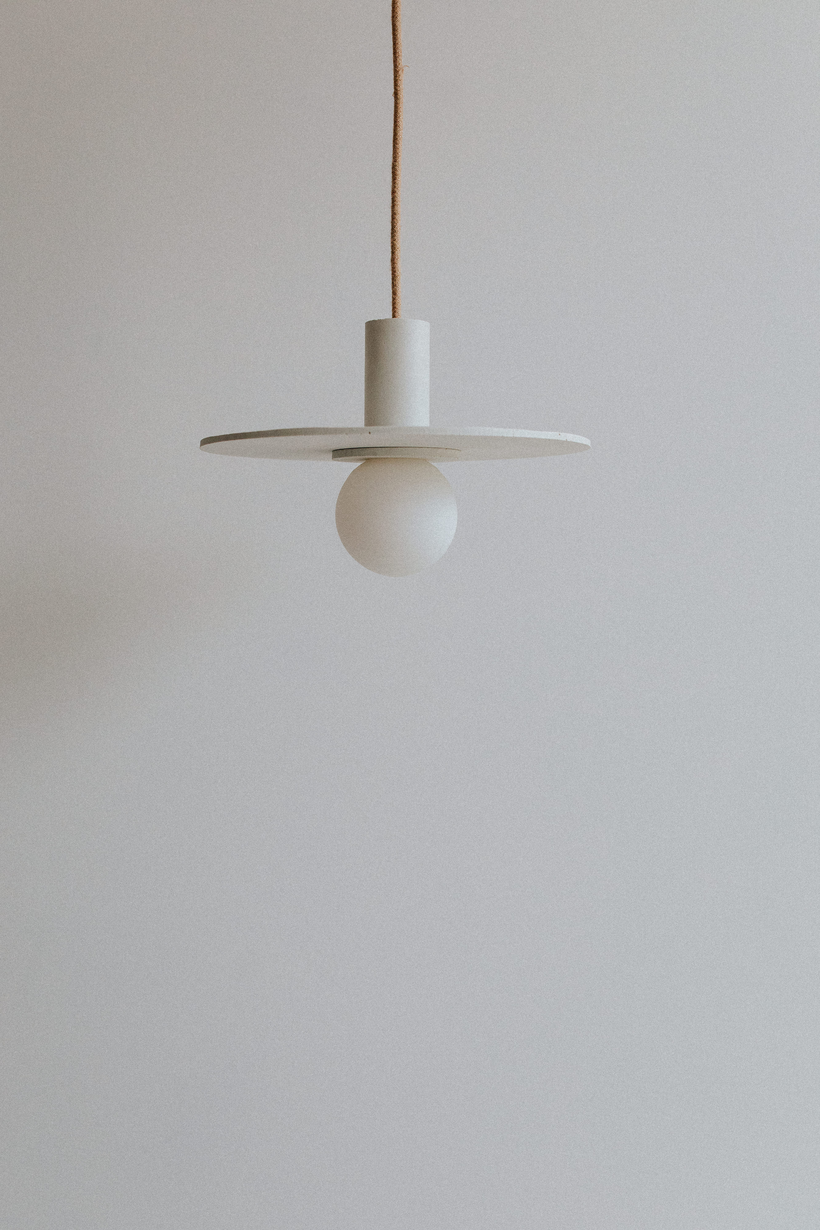 Suspension AMA.30 - white - Zuri objects