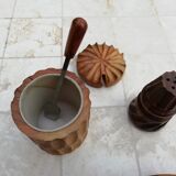 Vintage tablepiece in carved solid wood featuring salt, pepper and mustard pot