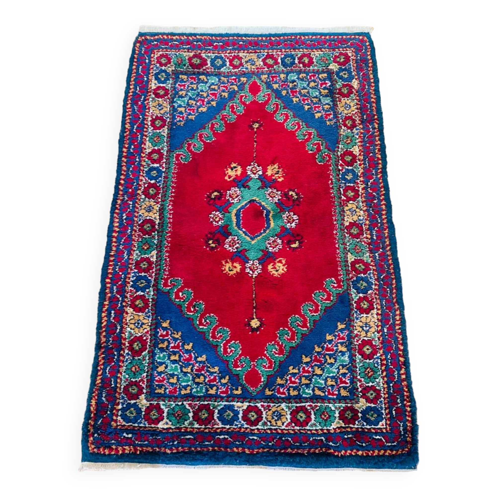 Oriental rug in thick hand-woven wool made in Tunisia mid-20th century