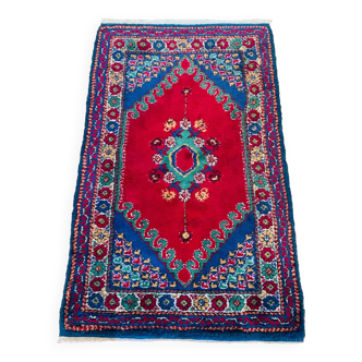 Oriental rug in thick hand-woven wool made in Tunisia mid-20th century