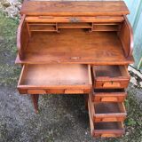 Vintage office called American office with oak curtain