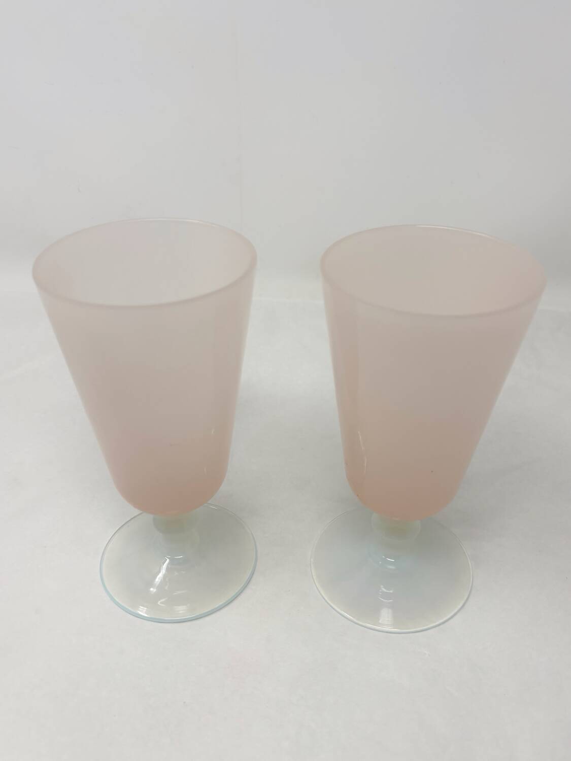 Set of 2 pink opaline glasses Empoli