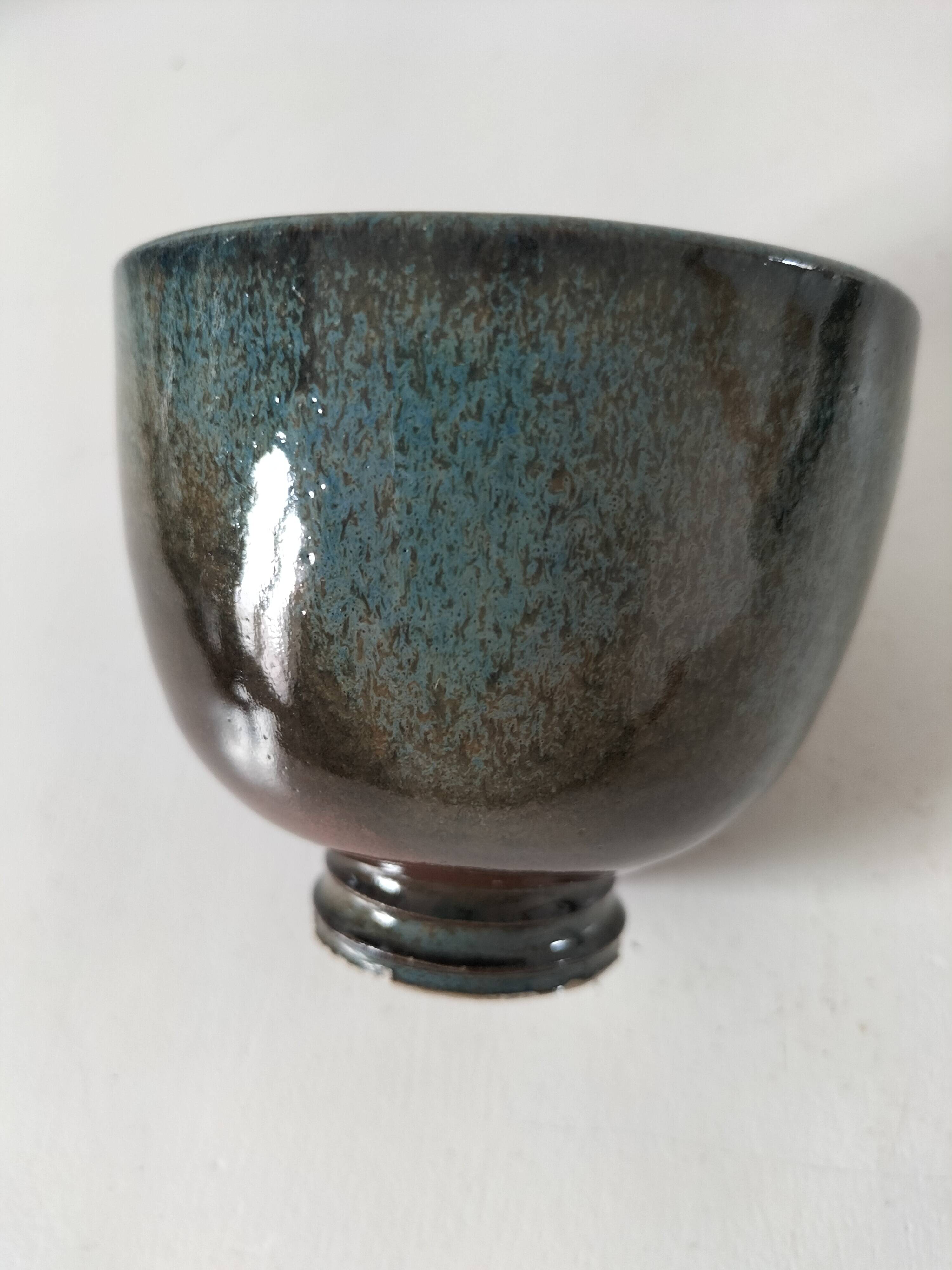 Duo de gobelets en grès émaillé bleu et vert