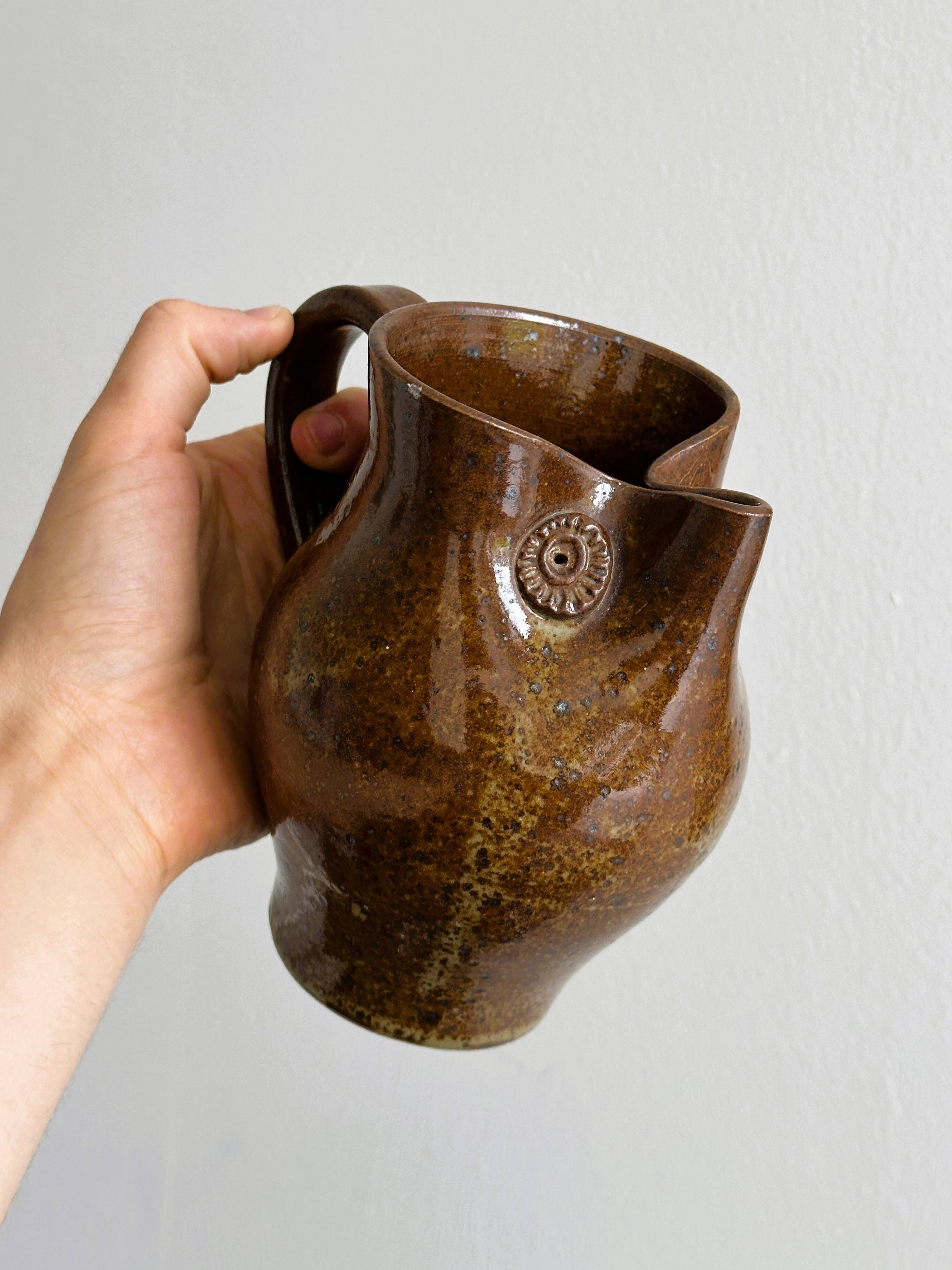 Pichet hibou en céramique artisanale