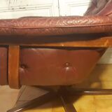 Superb relax armchair in burgundy leather "G Möbel Sweden".