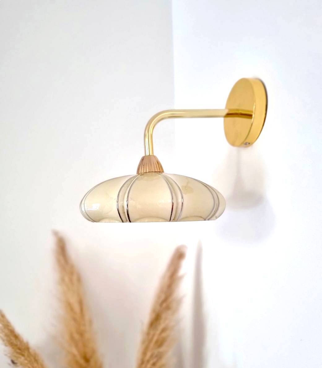 Sarong wall lamp