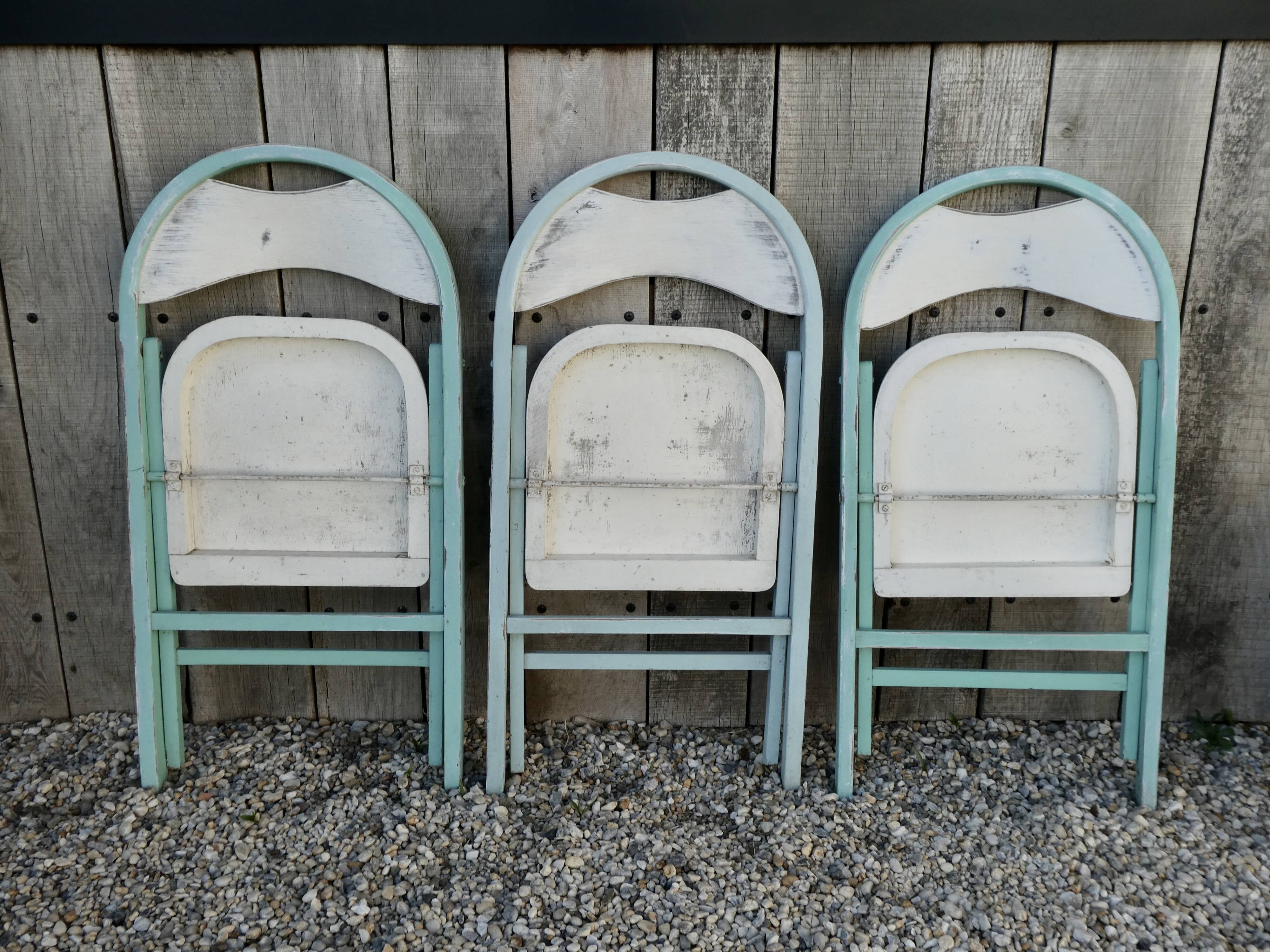 Series of 3 751 model folding chairs from Thonet