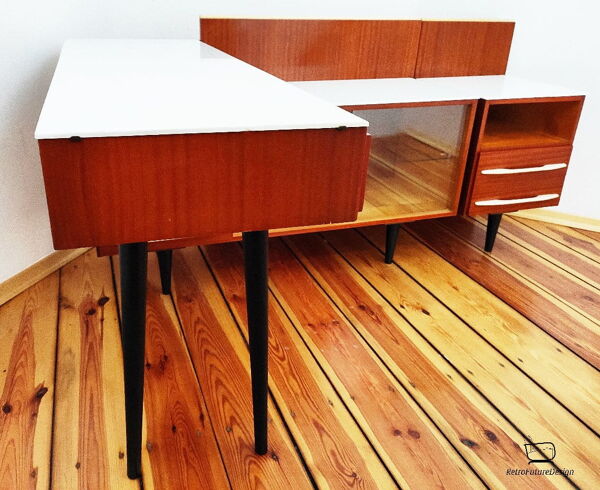 Bureau avec buffet, UP Závody, Tchécoslovaquie, années 1960