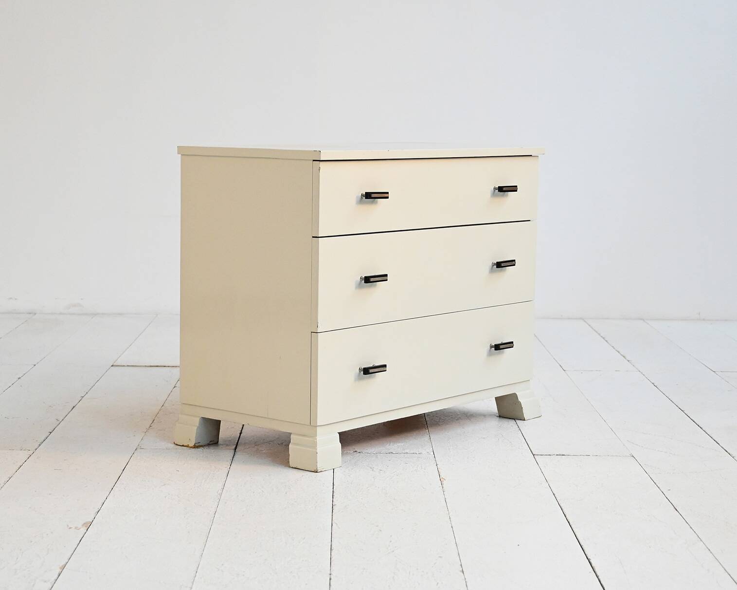Scandinavian lacquered chest, 1930s/40s