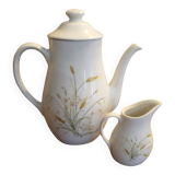 Teapot and milk jug