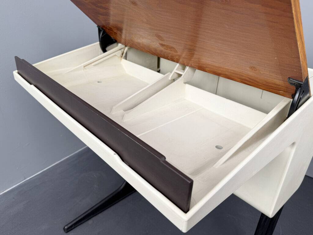 Desk, height-adjustable, by Luigi Colani for Flötotto, Germany, 1970s