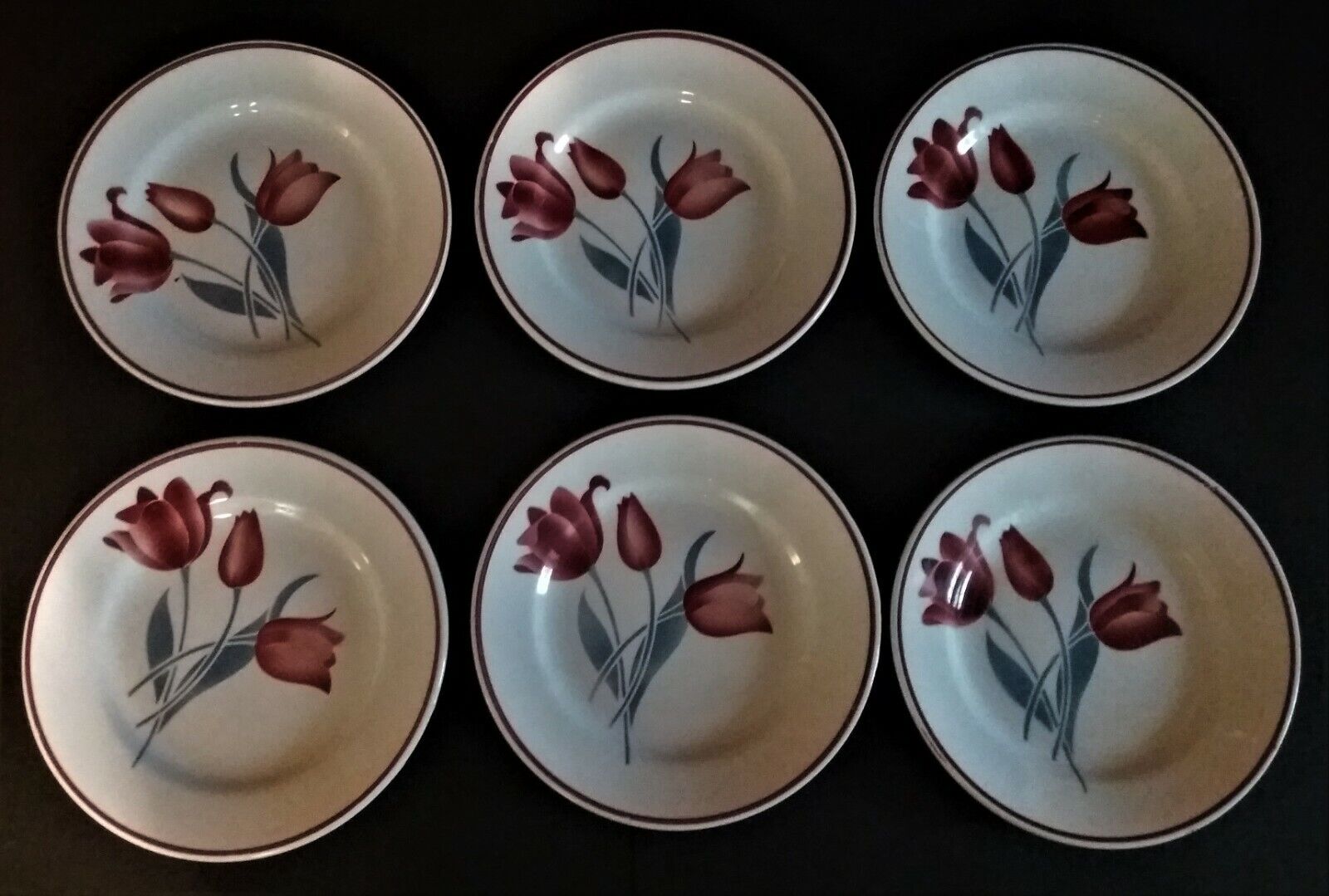 Series of six Orchies earthenware dessert plates model Simone