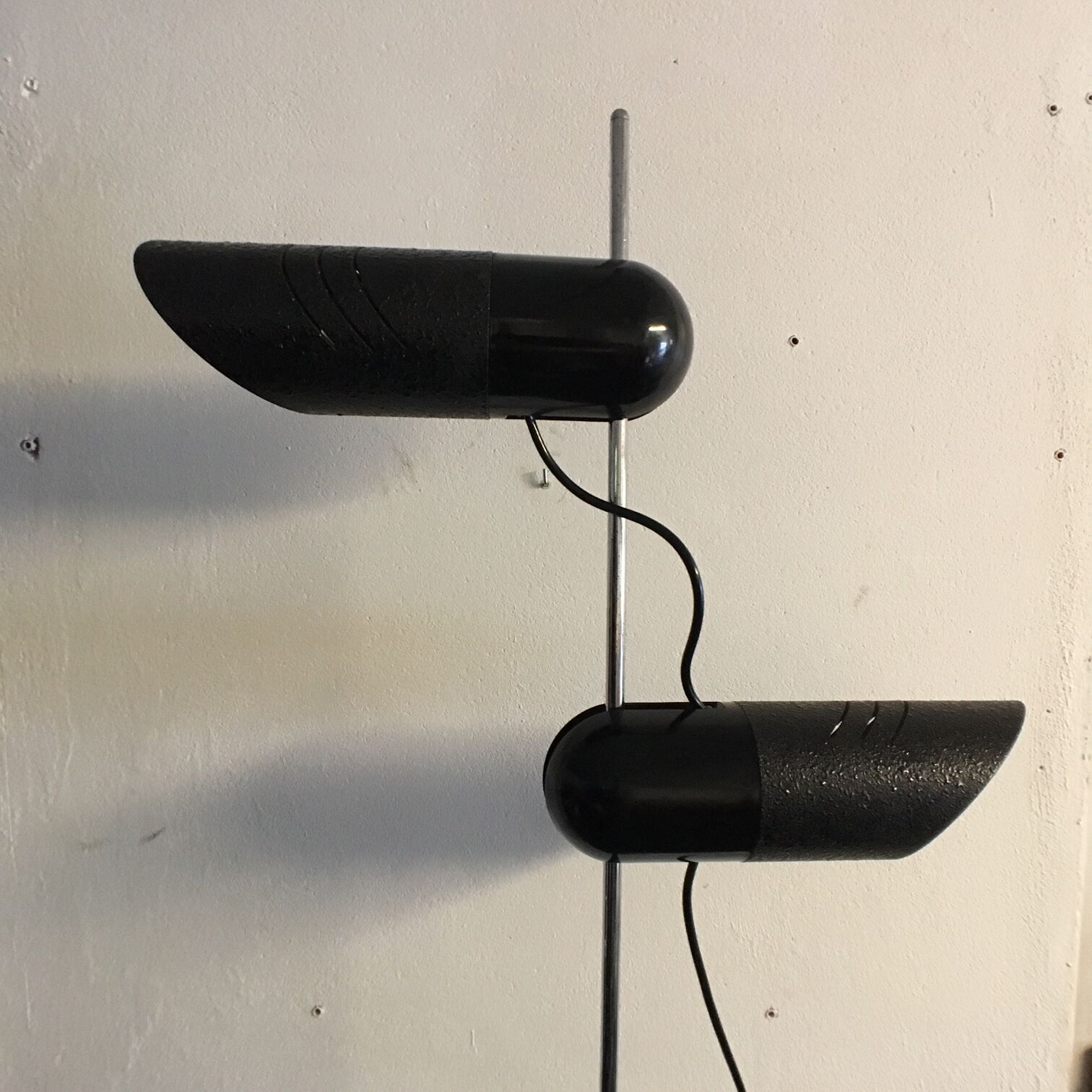 Harvey Guzzini 70s floor lamp