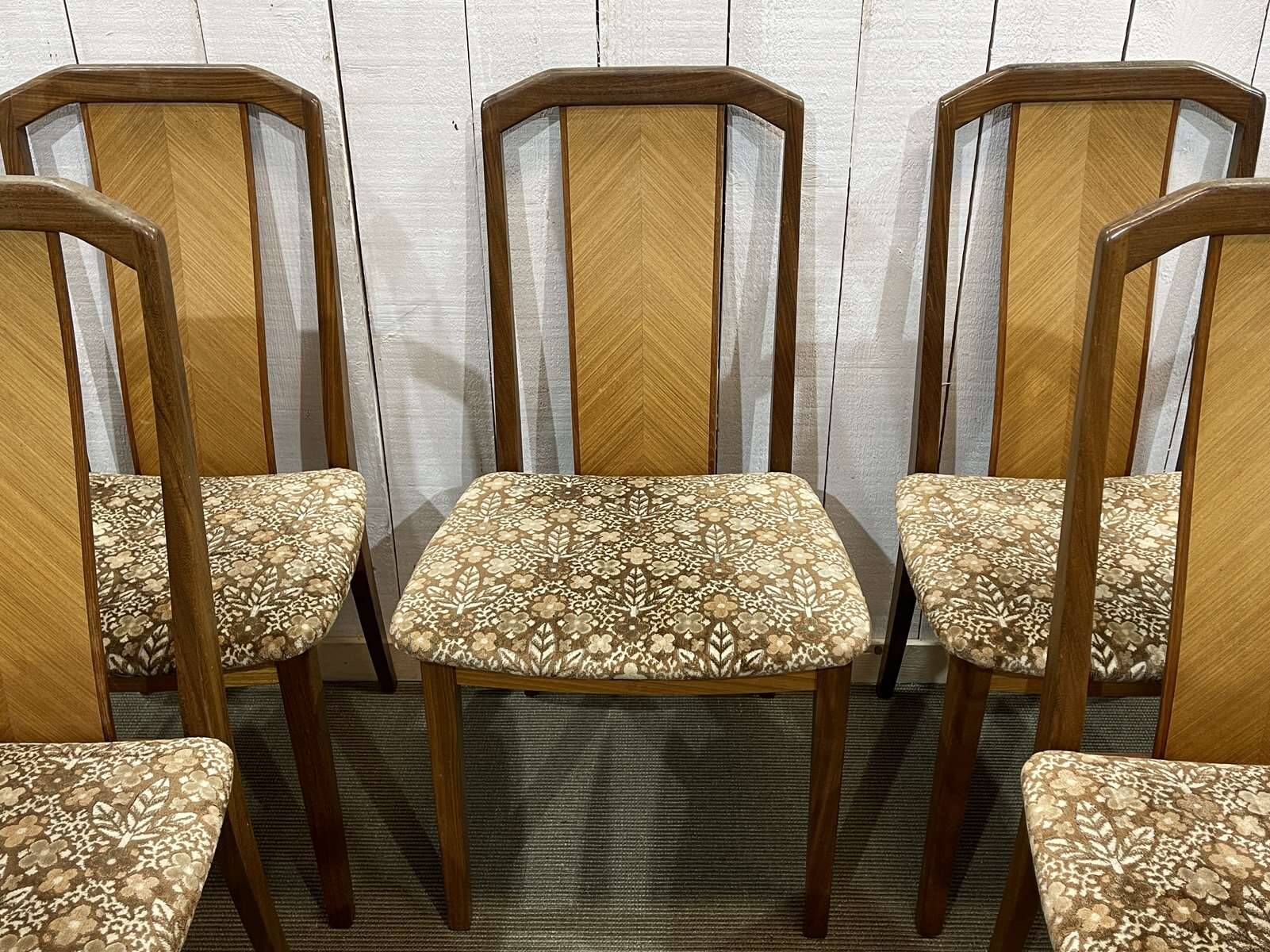 Set of 6 G-Plan teak chairs from the 1970s.