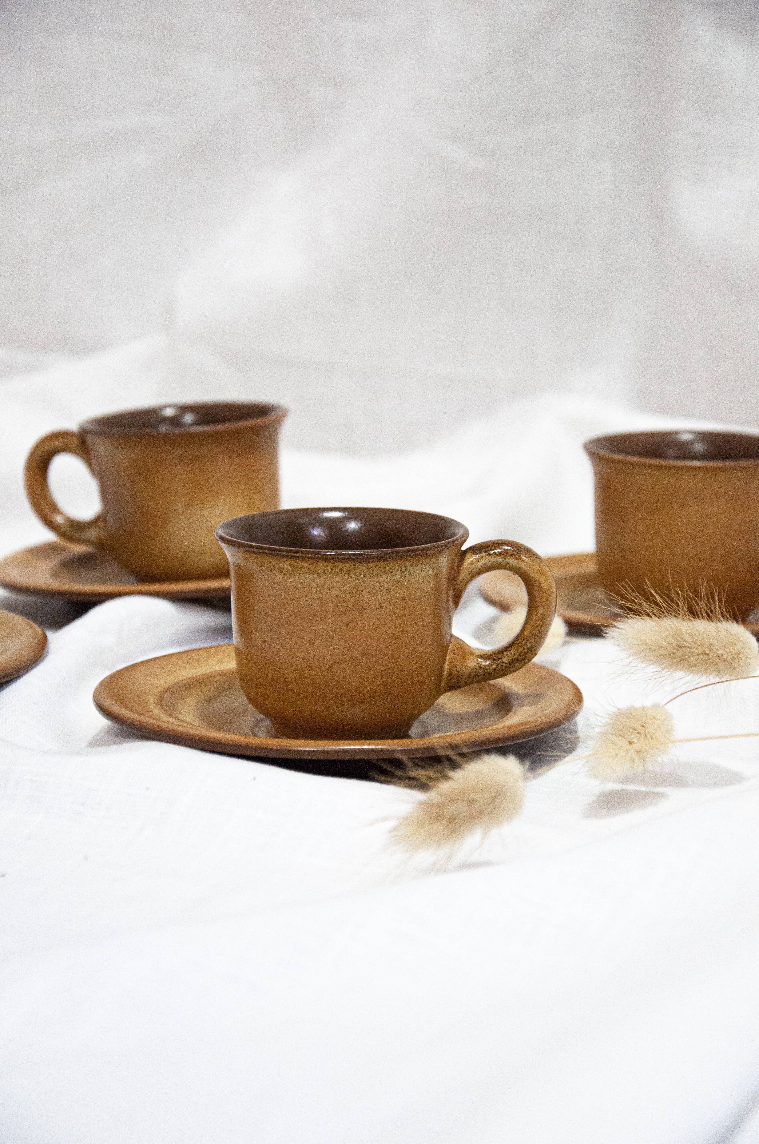 Niderviller sandstone cups