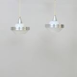 Lampes suspendues en verre et métal