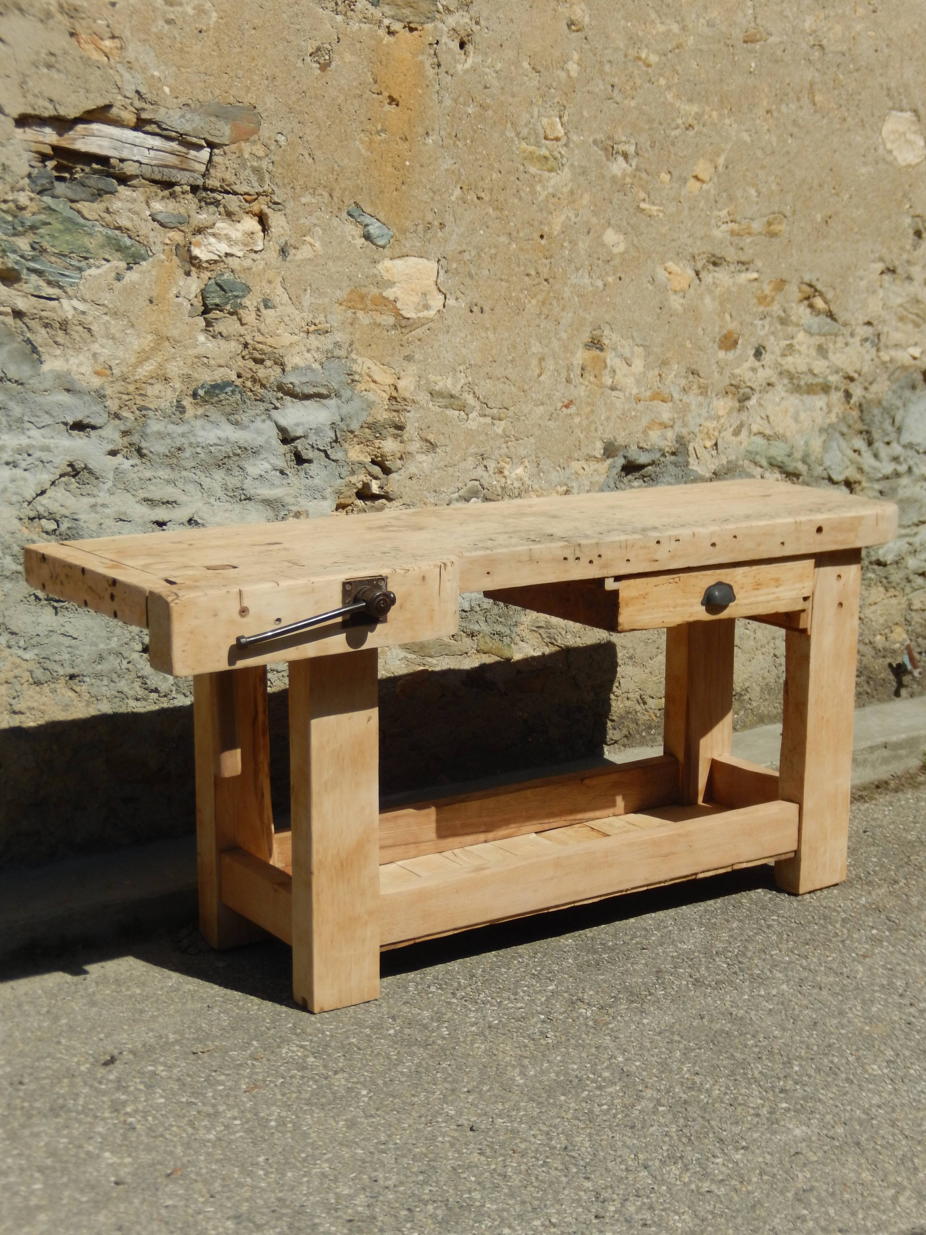Superb old beech wood carpenter's workbench - Trade furniture - Console