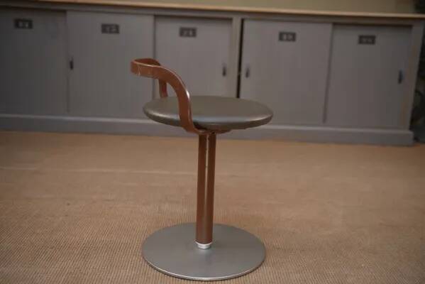 LA PALMA designer swivel stool in metal and leather – 1970s