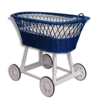 Landau in blue rattan