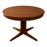 Baumann dining table