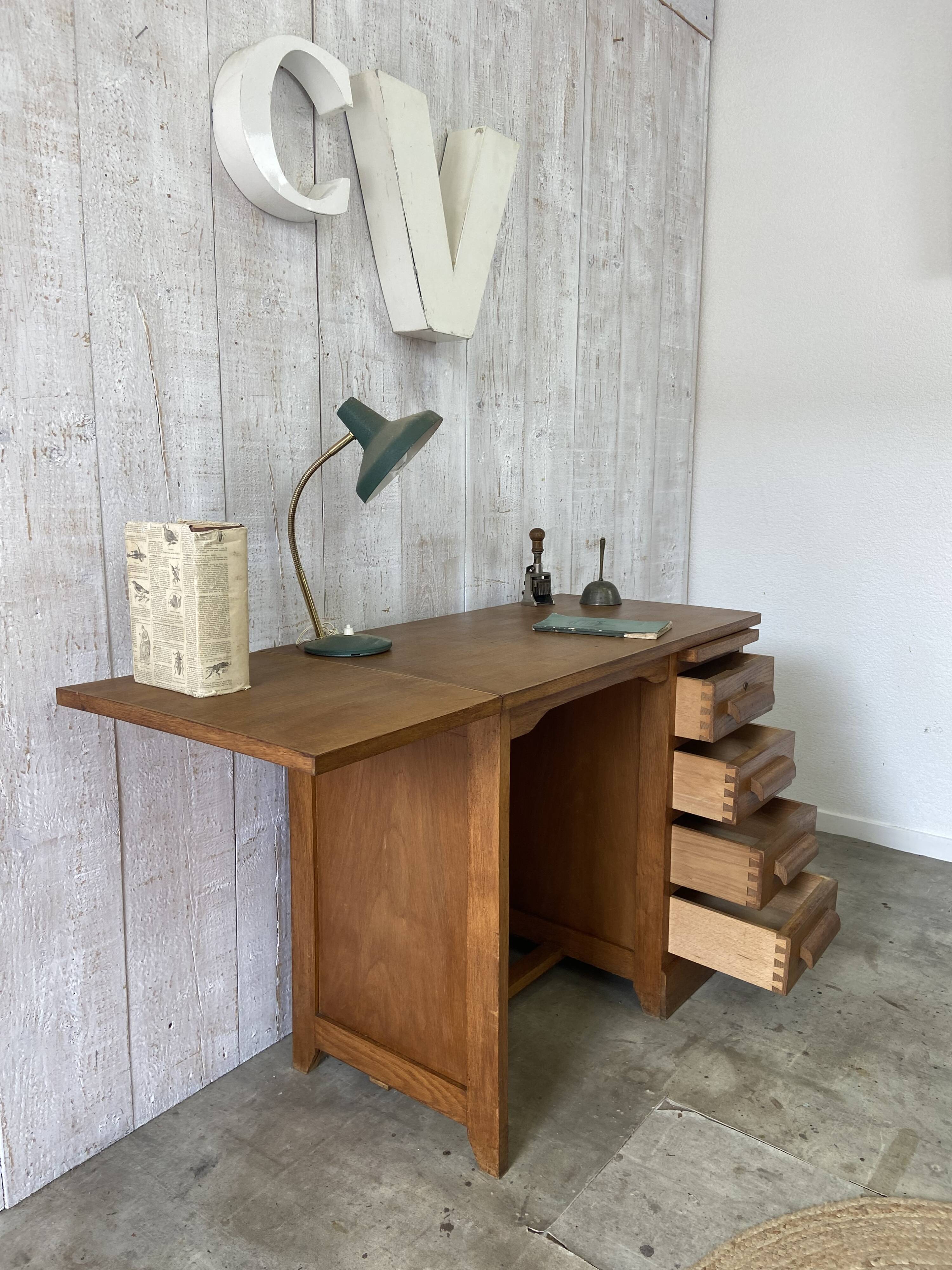 Bureau d'internat