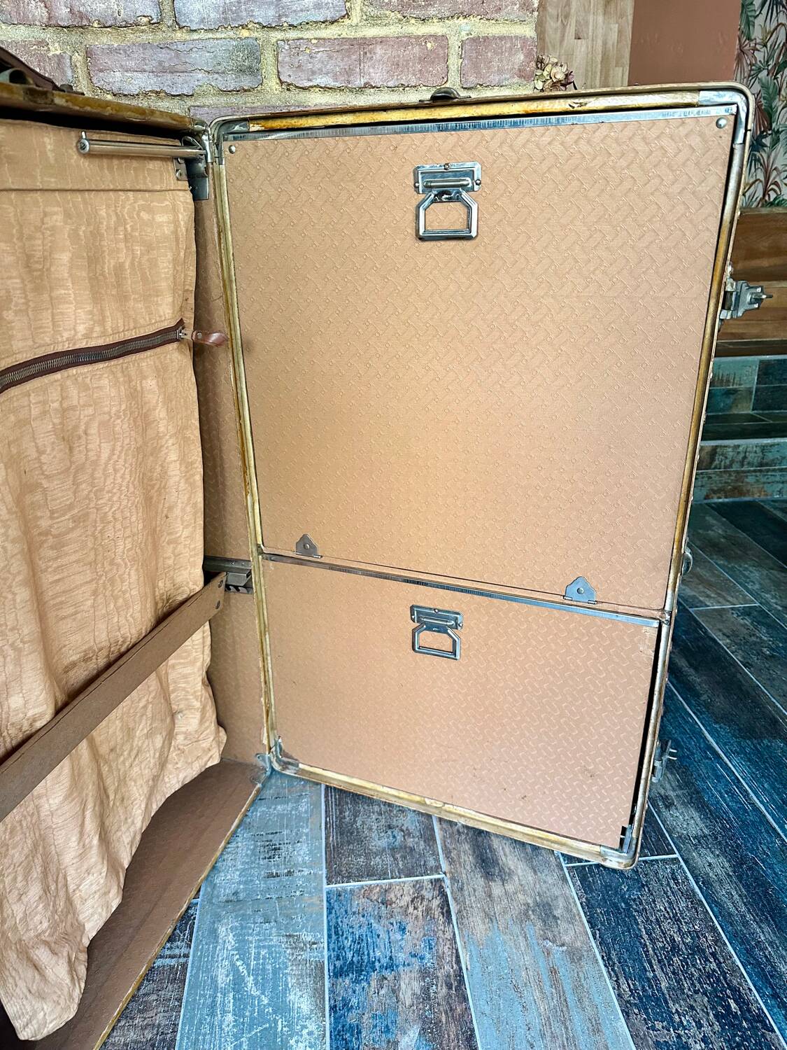 Antique cabin trunk in vellum