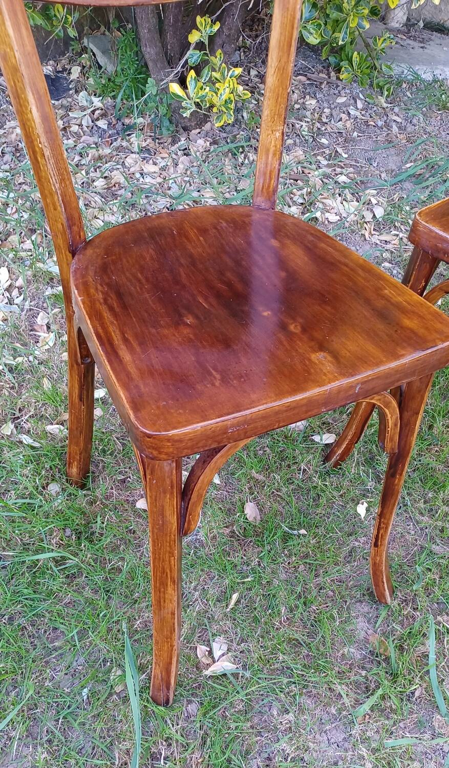 Paire de chaises bistrot Baumann n°56