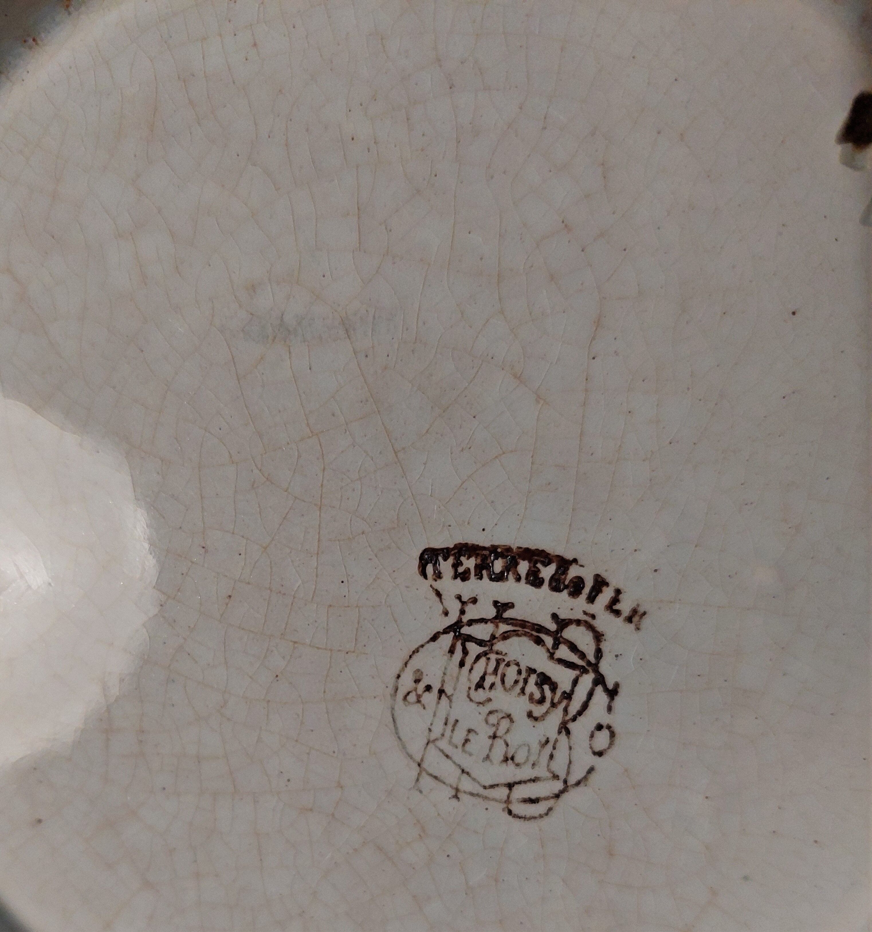 Hollow dish salad bowl earthenware HBC Hautin Boulenger & Co Choisy le Roi late nineteenth century