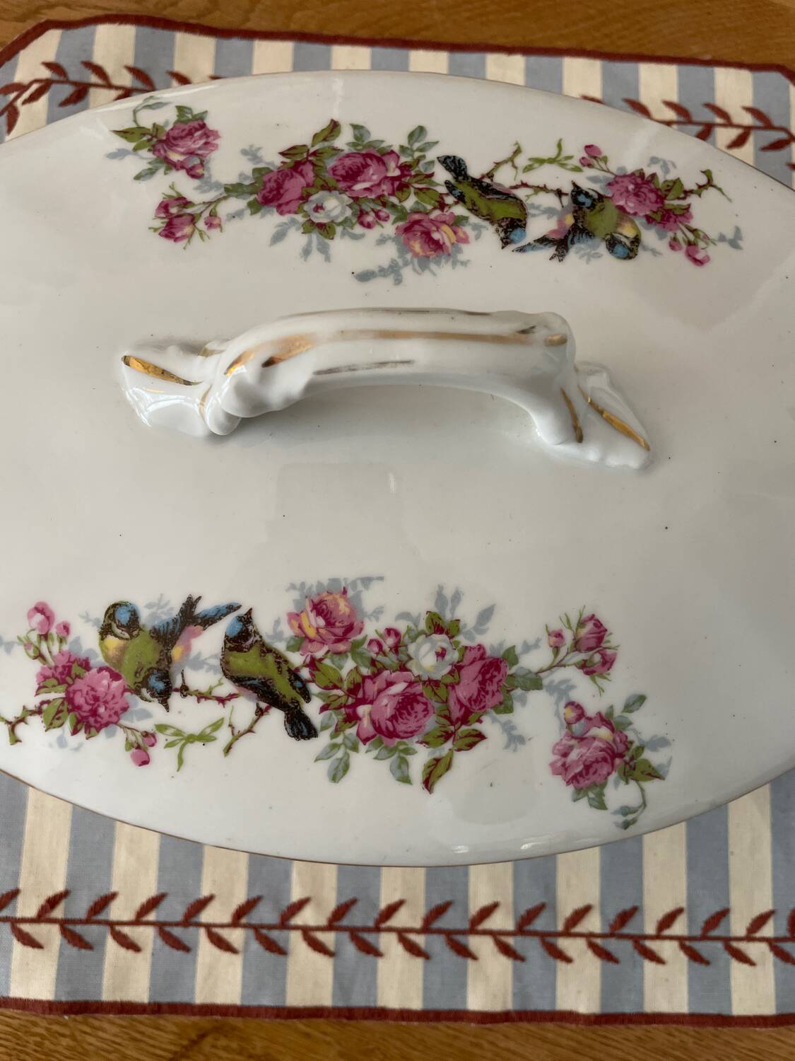 Porcelain soup tureen