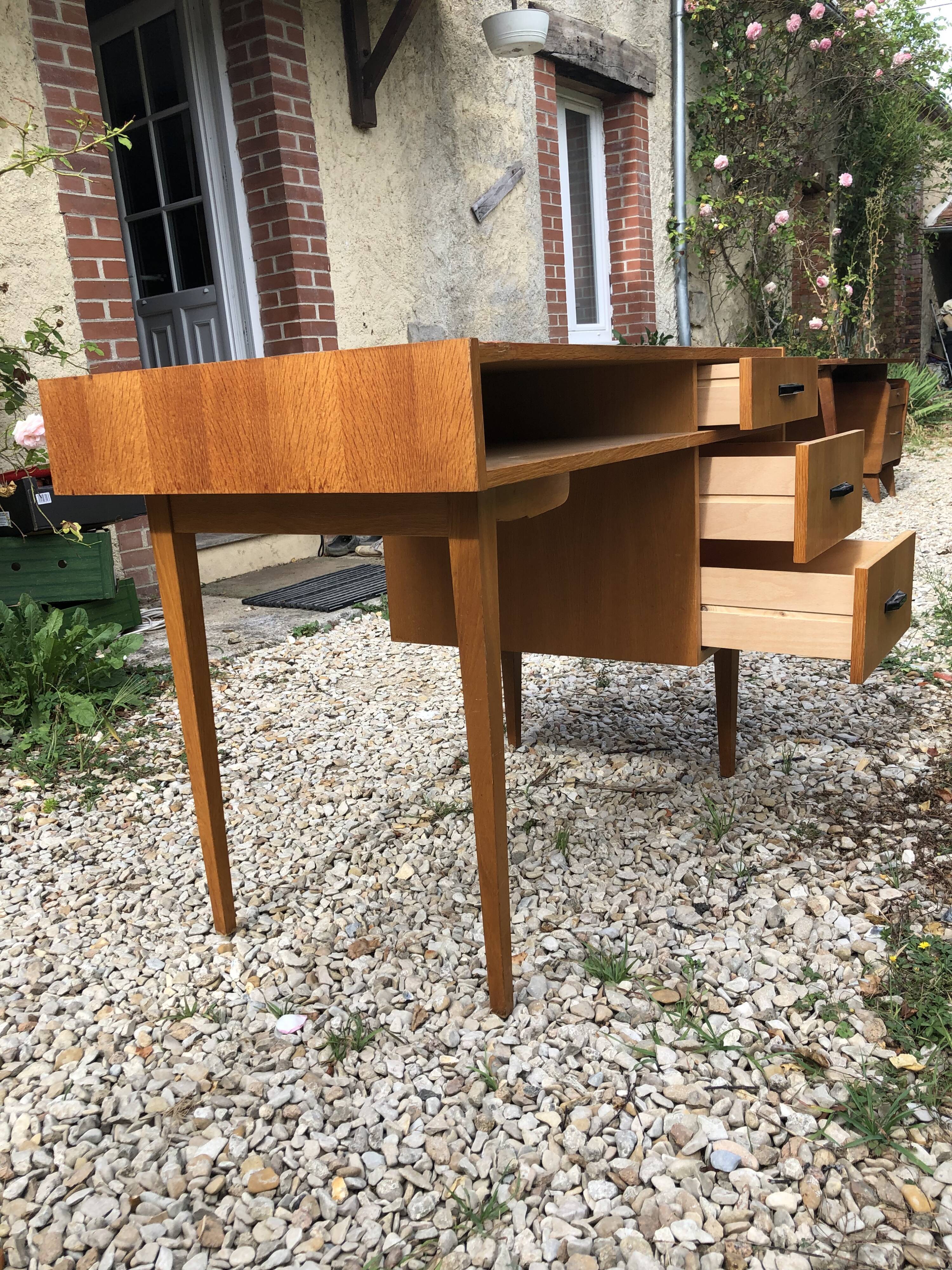 Bureau vintage