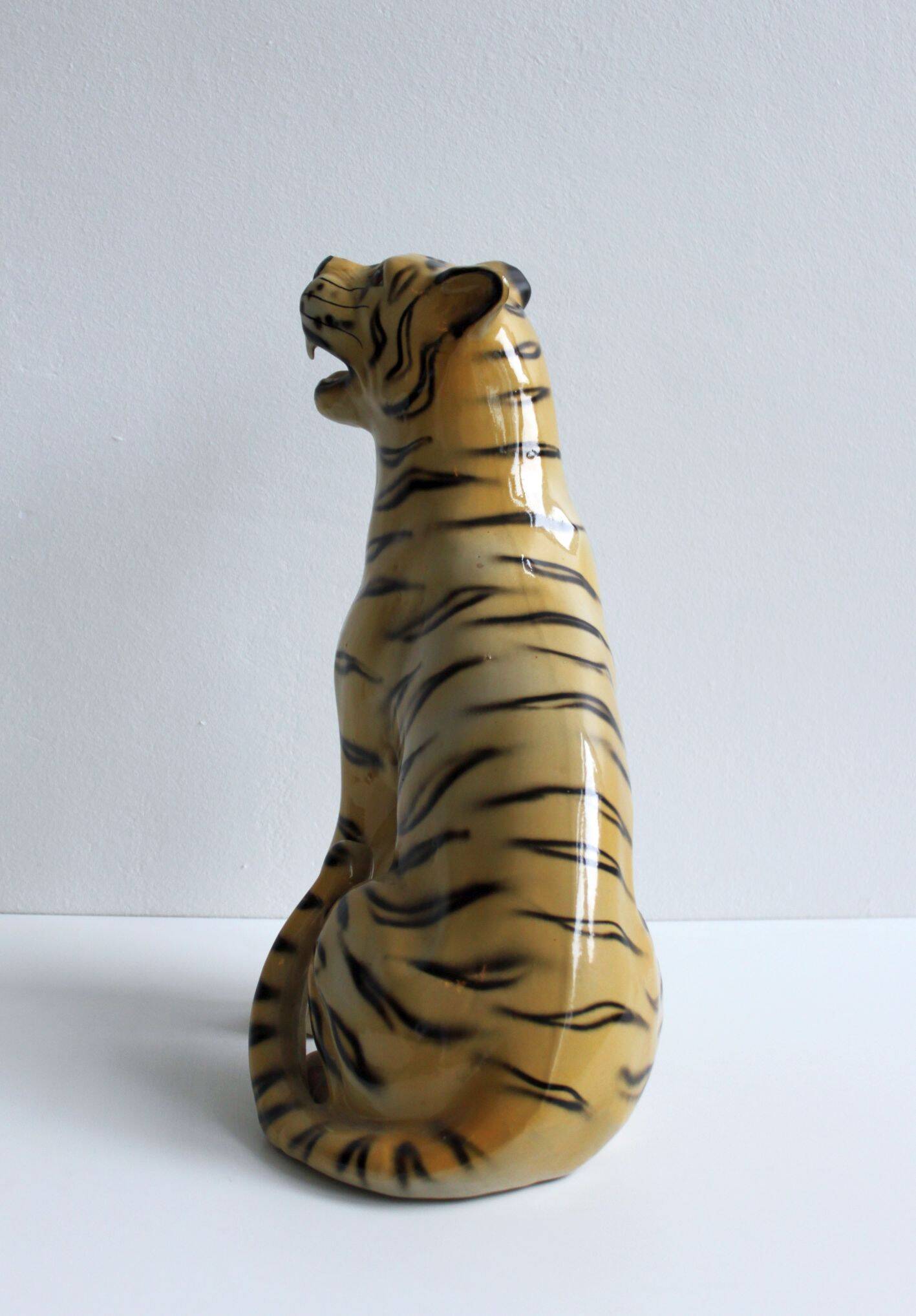 Ceramic tiger, 1970.