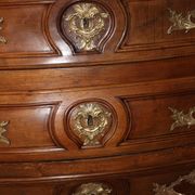 Commode Tombeau Bordelaise en Noyer XVIIIe