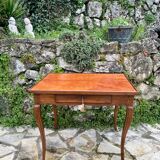 Small desk table called “Cabaret” top in walnut, Louis XV period