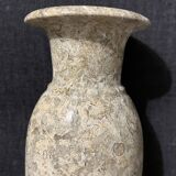 Vase en céramique imitant le marbre