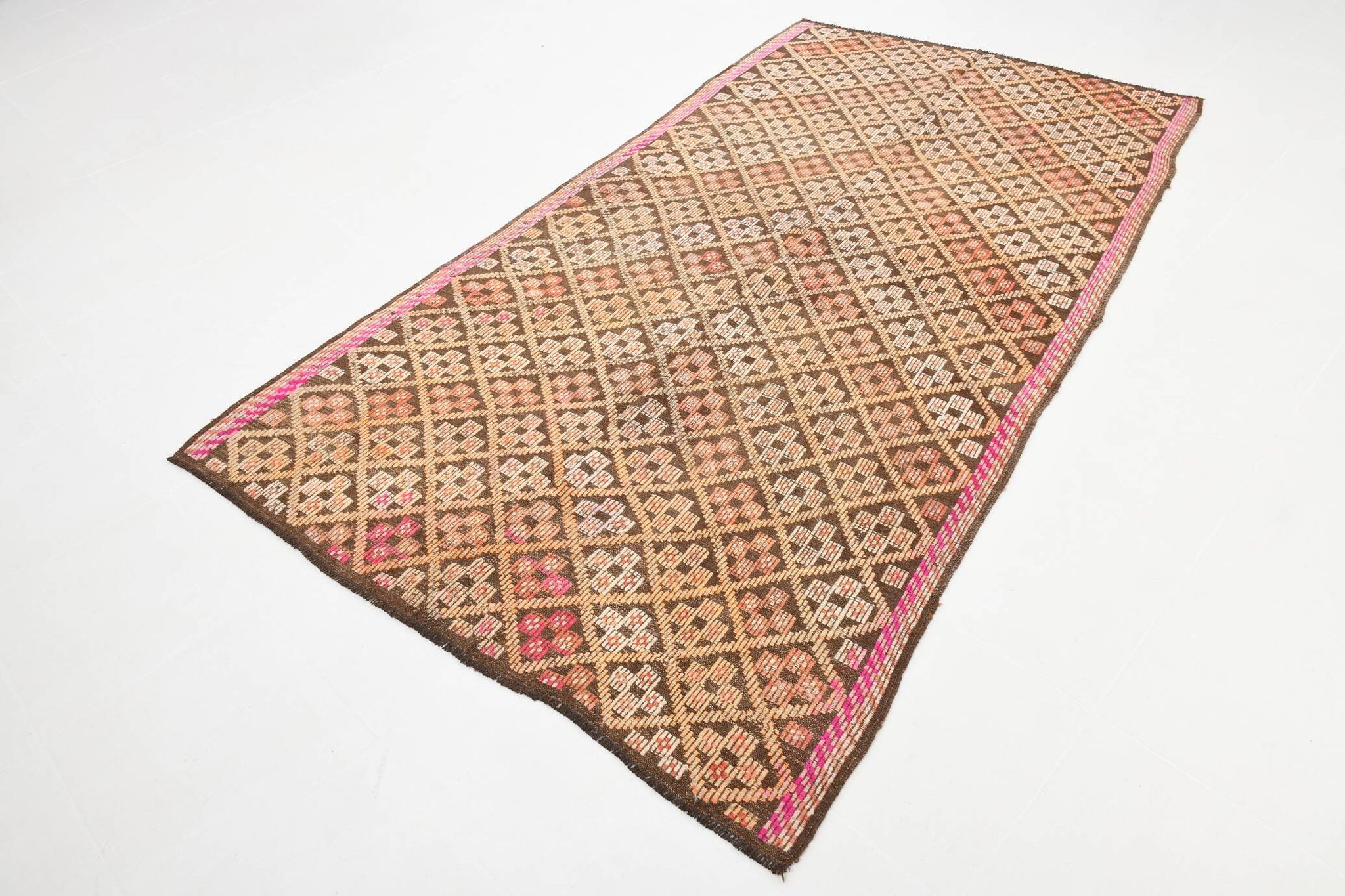 5x9 Turkish Kilim Rug, 151x282Cm